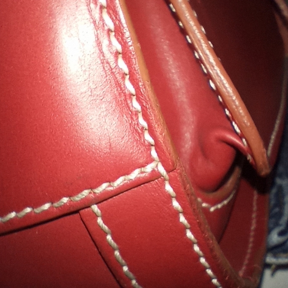 Bourke & Bourke Red Leather Accessory - Picture 16 of 16
